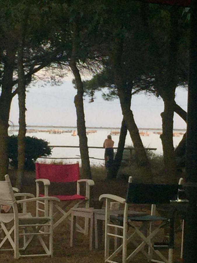 Au Bord De Thau Bed & Breakfast Marseillan  Dış mekan fotoğraf
